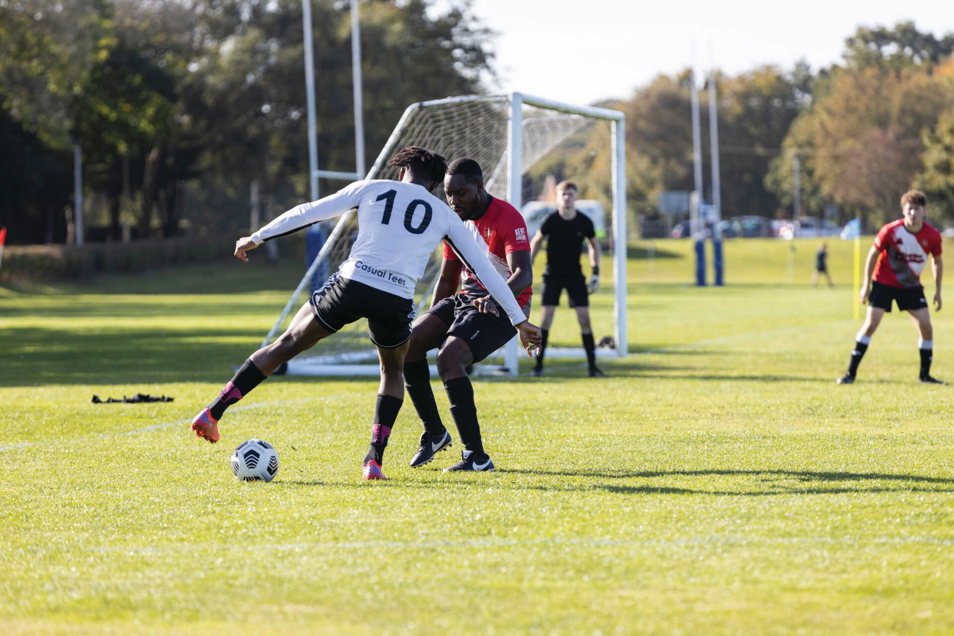 港球员的边 港球员的边